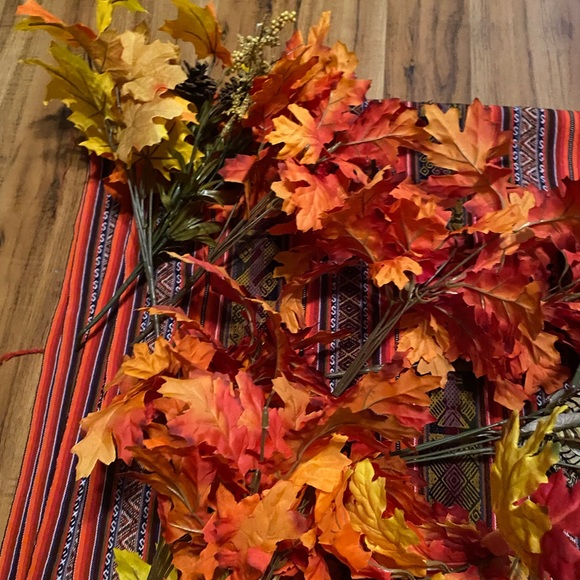 Bundle Autumn Floral Artificial Flower 🍁 Bunches (14 Total Bunches) - Picture 14 of 16